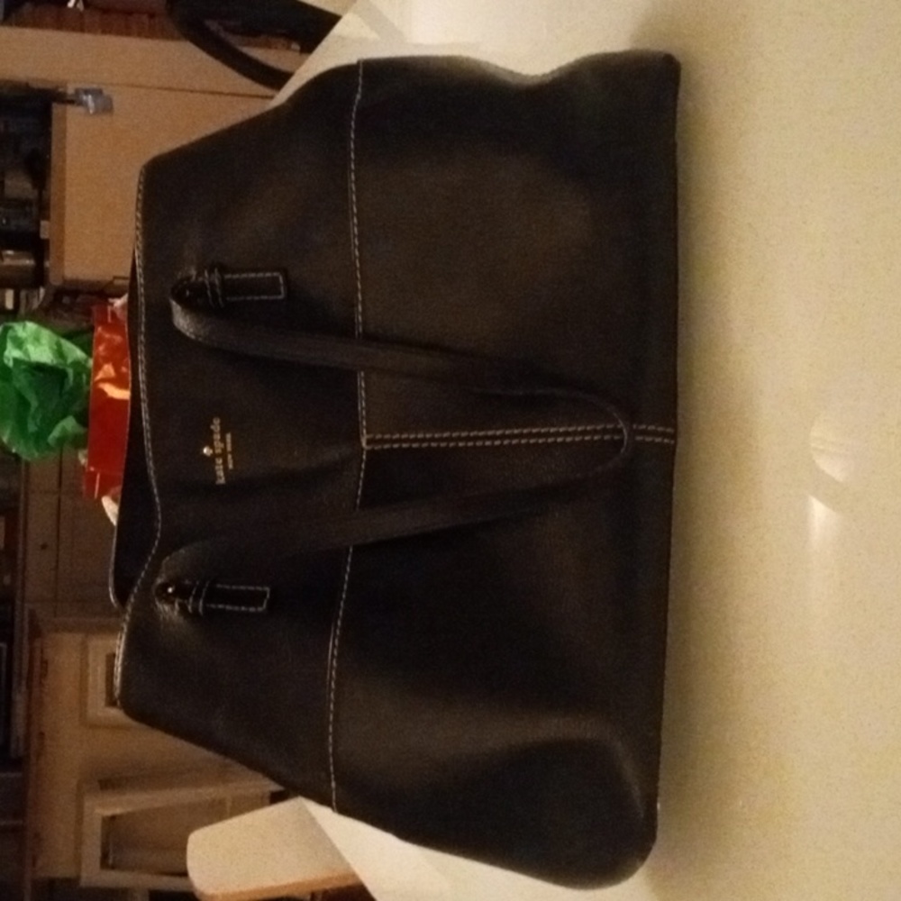 Authentic Kate Spade Blk Gabriel Lg.leather tote. Gorgeous bag! Int great cond!